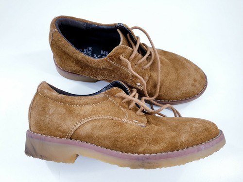 flat desert boots