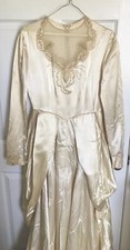 Victorian Style Ivory Satin Lace Beaded Wedding Dress Long Train, Size 6/8 VTG