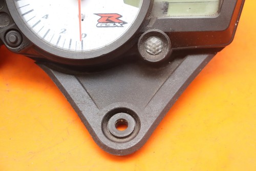 06-09 SUZUKI GSXR 600 750 OEM SPEEDO TACH GAUGES DISPLAY CLUSTER SPEEDOMETER - Picture 3 of 14