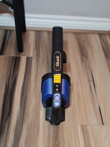 Shark Anti Wrap Vacuum IZ201 IZ251 / XSBT700EU XSBT700 BLUE (ENGINE ONLY) - Picture 3 of 6
