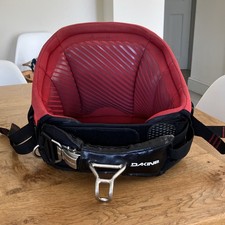 DAKINE Renegade Wind/Kitesurfing Waist Harness w/ Spreader Bar Hook Red/Black S