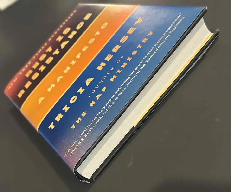 Rest Is Resistance : A Manifesto ~ Tricia Hersey The Nap Ministry NEW Hardcover Foto 4 de 4