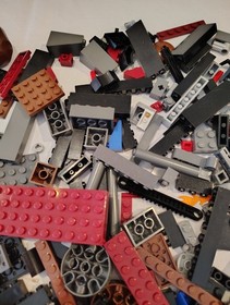 LEGO Knights' Kingdom 8877 Vladek's Dark Fortress With Figures - incomplete 75%