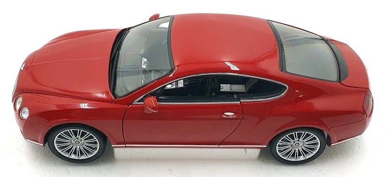 Minichamps 1/18 Scale Diecast 100 139620 - Bentley continental GT 2008 - Red - Image 3 of 4