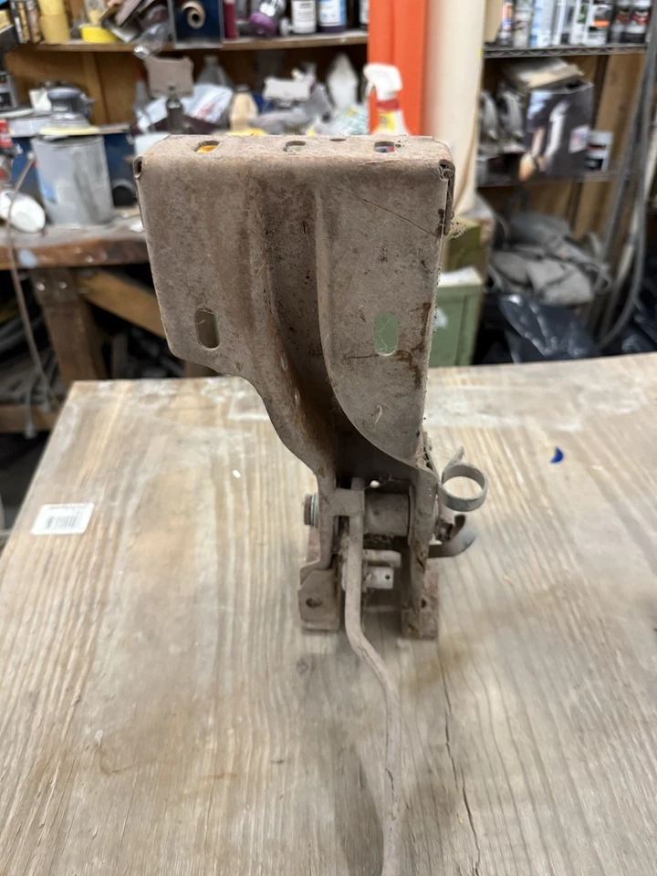 1970 1971 Ford Torino  Automatic Transmission Brake Pedal Arm Bracket Assembly - Image 3 of 4