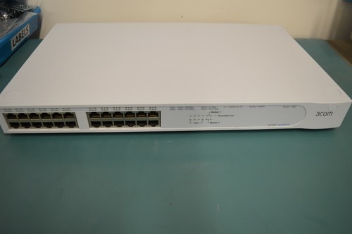 JobLot 8 x 3Com (3C17203) 24-Port 4400 SuperStack 3Fast Ethernet Network Switch - 第 1/3 張圖片