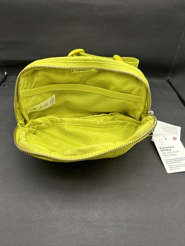 Lululemon - Bolso Cinturón Everywhere Mini - Liquen Lime *NUEVO* - Imagen 4 de 6
