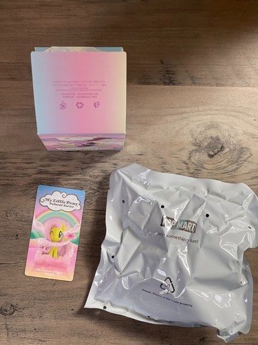 Pop Mart x My Little Pony Natural Series Blossom Fluttershy Figurine Blind Box - Foto 3 di 6