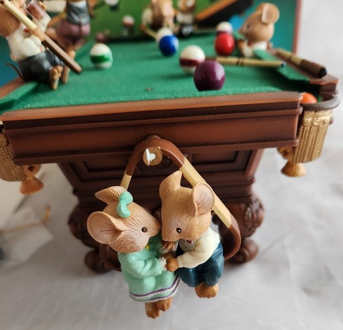 RARE Vintage 1990 Enesco Mice On Cue Deluxe Multi Action Musical Pool Table Box - Picture 5 of 15