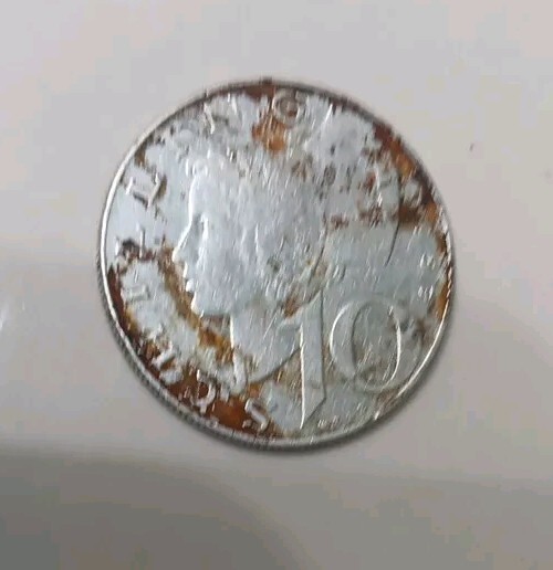 Picture 2 of 4
