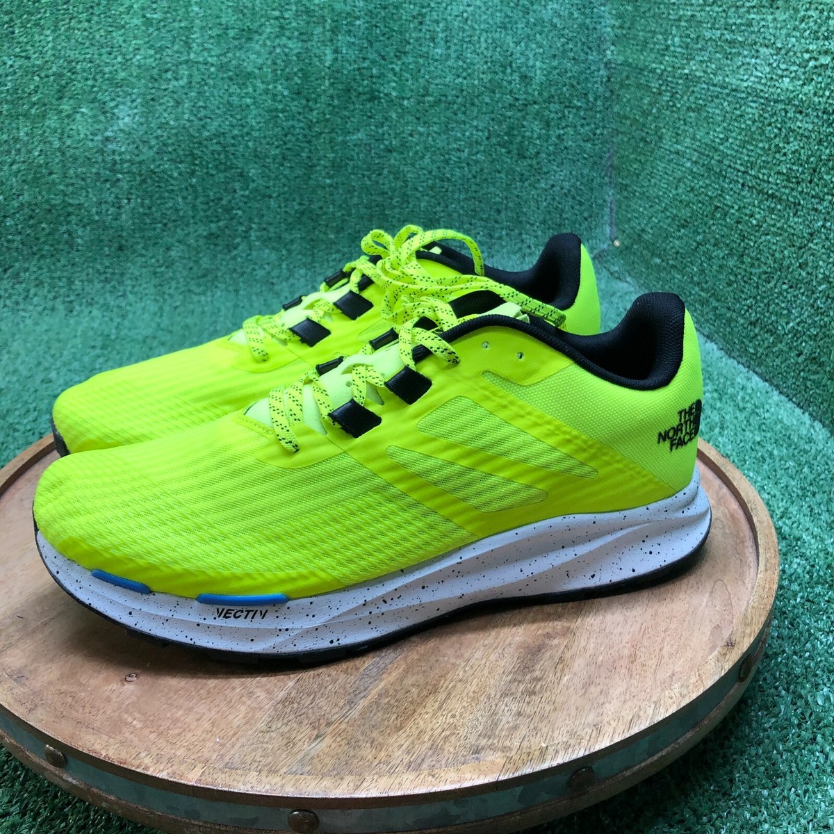 The North Face Mens Vectiv Eminus NF0A4OAWFM9 Neon Yellow  display picture 1