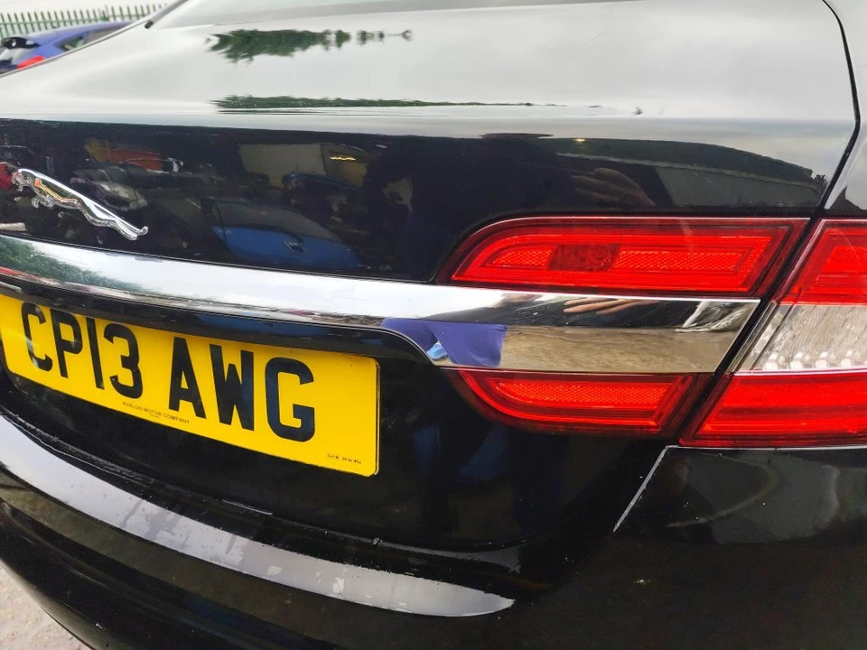 JAGUAR XF  2011-2015 2179 BOOTLID HANDLE & CHROME - Image 2 of 4