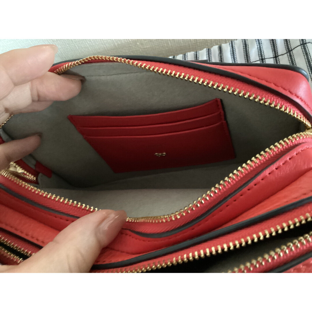 関税・送料込【Anya Hindmarch】Valorieパール ビーズ クラッチ ✨美品 アニヤハインドマーチ クラッチバッグ ブラック×ゴールド