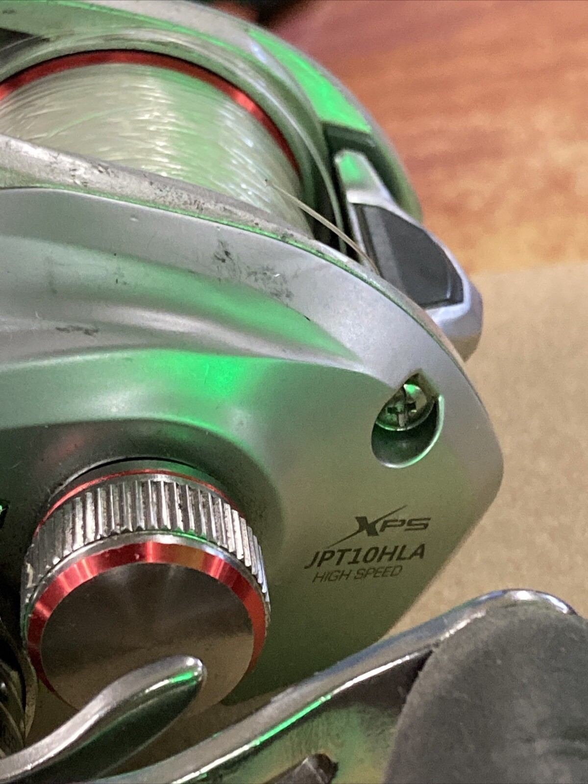 Bass Pro Shops Johnny Morris Platinum Signature Baitcast Reel JPT10HLA