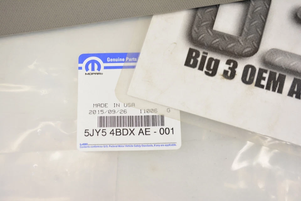 Chrysler Aspen Dodge Durango 2007-2009 lado derecho gris pilar A nuevo OEM 5JY54BDXAE Foto 4 de 4
