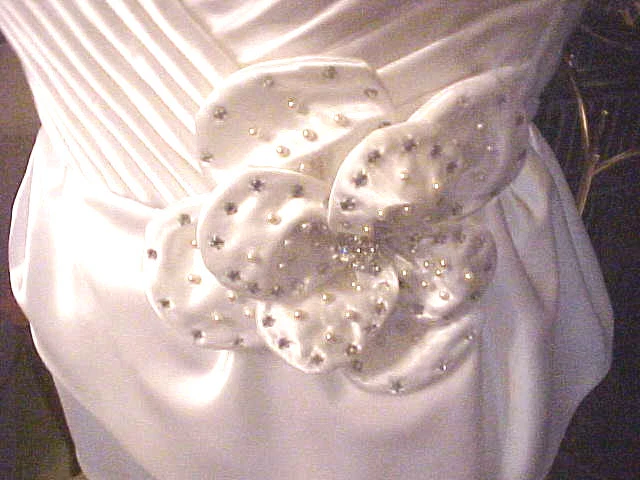 VESTIDO DE BODA/SALÓN/VESTIDO BLANCO SATINADO PETITE 4-6 ALTERADO TAFETÁN ROSA DAMAS MUJERES Foto 3 de 4