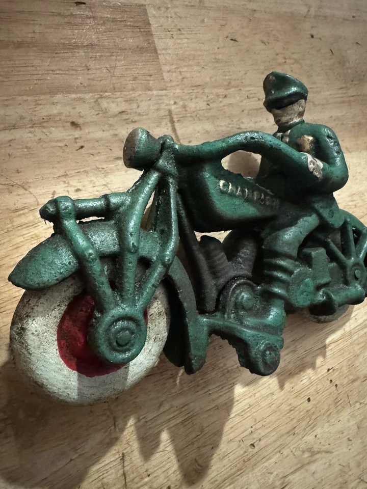 Policía Motocicleta Hierro Fundido Pátina Campeón Metal Fatboy Motociclista Coleccionista REGALO Foto 2 de 4