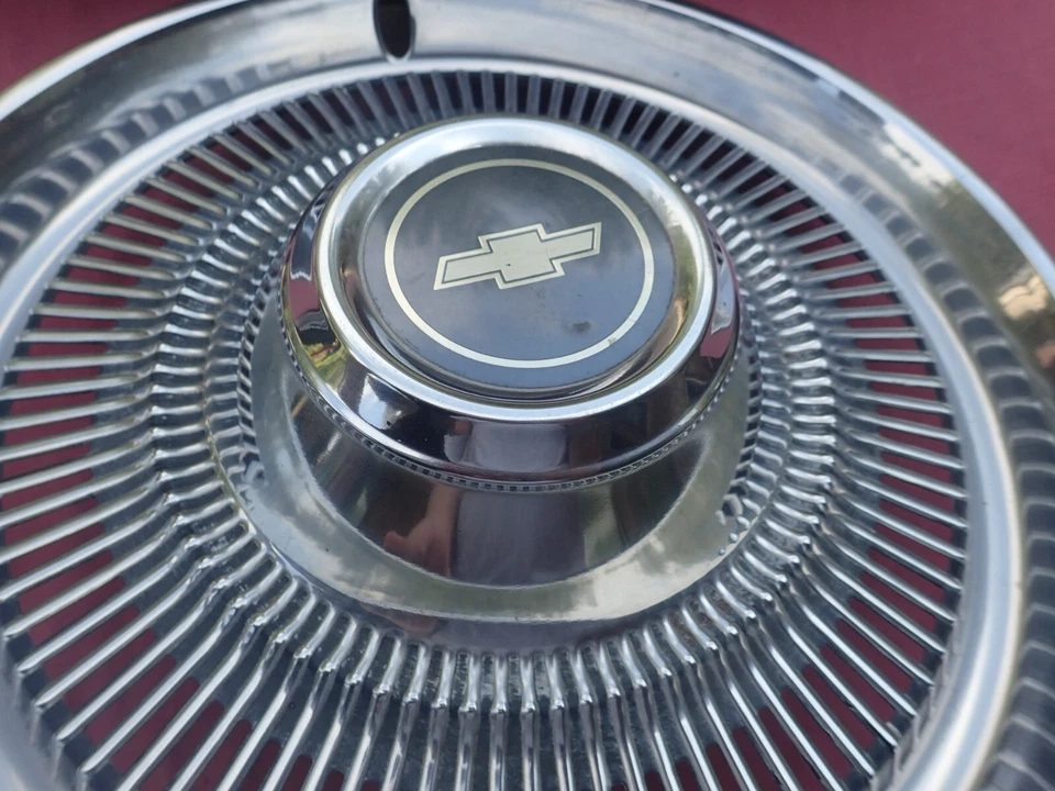 Chevy Impala 1970-75, cubierta de rueda de 15"" para camión, ¡nuevo en stock!  3968761 Foto 4 de 4