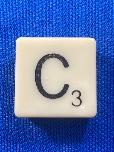 Kunststoff SCRABBLE Fliesen Elfenbein Schwarz Buchstaben als Ersatz, Basteln Alphabete Spielen - Bild 5 von 29