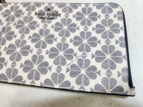 Portafoglio piatto Kate Spade New York fiore borsello porta carte braccialetto ciondolo usato - Foto 3 di 10