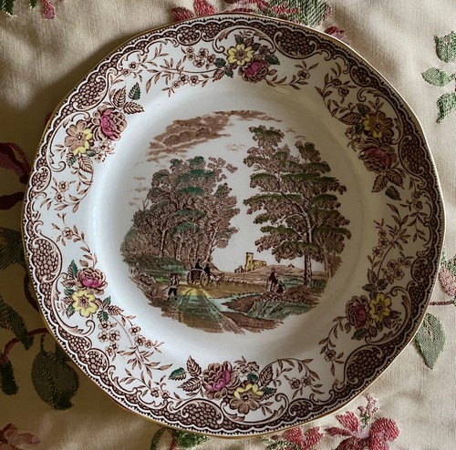 Vintage Royal Tudor Ware Complete 44 Piece Set - Olde England Dinnerware Feeds 8 - Picture 9 of 24