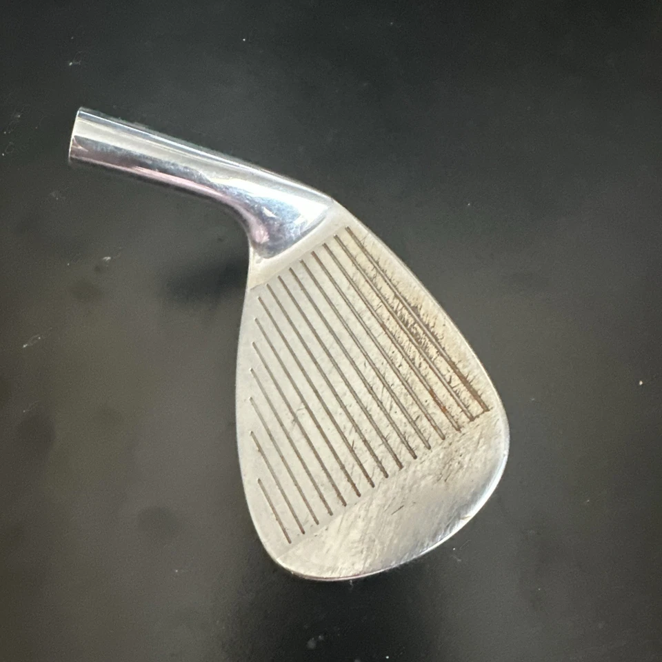 Cabezal de golf Snake Eyes 600C forjado PW solamente Foto 2 de 4