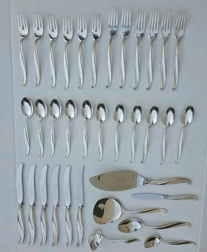 Swan Lake by International Sterling Silver Flatware / Serving 35 pieces