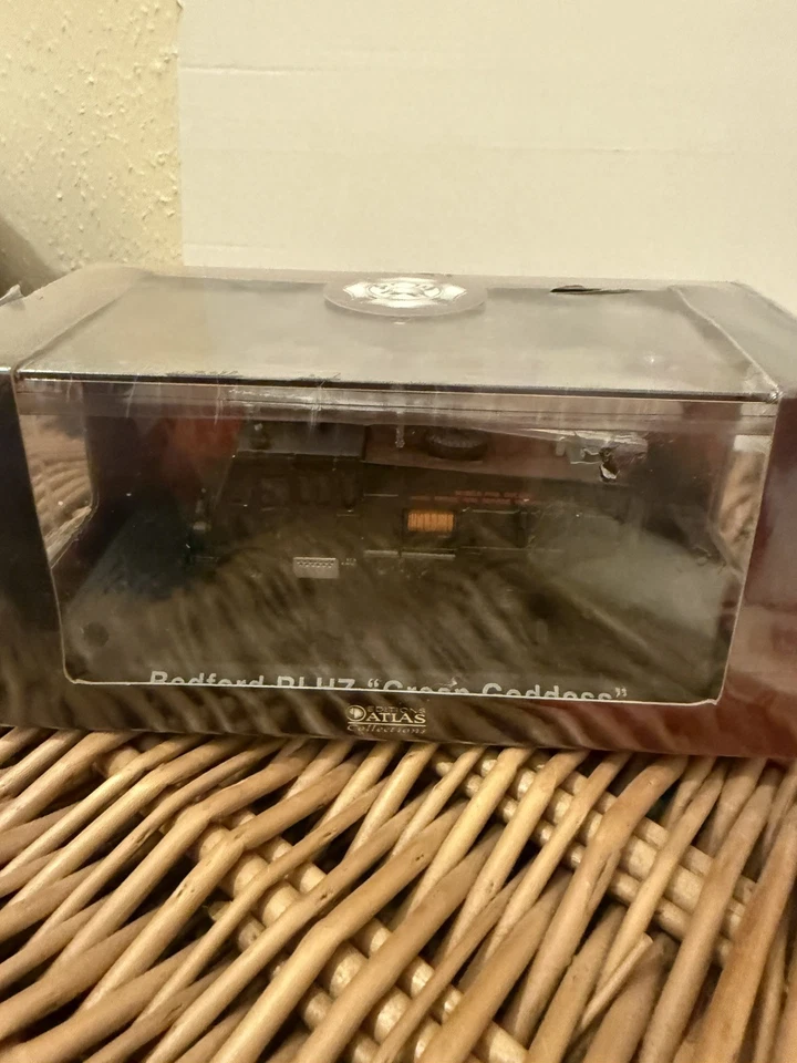 ATLAS EDITIONS 4144 102 Fire Engine fechado lacrado e na caixa 1:43 - Imagem 2 de 3