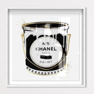 Oliver Gal White Framed Canvas Fashion Wall Pop Art Chanel Oliver Gal White Framed Canvas Fashion Wall Pop Art Chanel