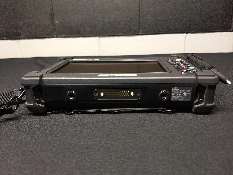 MobileDemand xTablet T7200 w/Windows 7 Pro 2GB RAM Intel Atom CPU N2600 @1.60GHz - Image 3 of 4