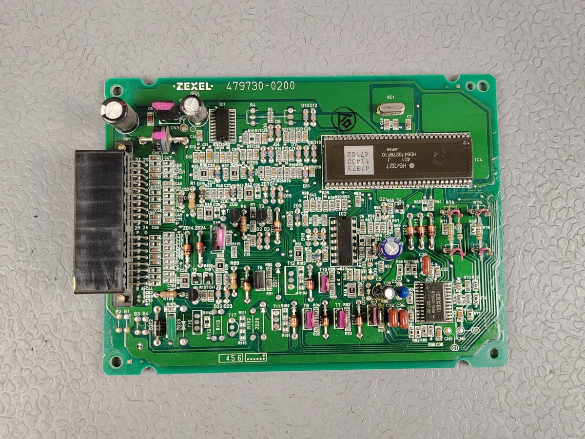 1995 Suzuki Escudo TJ31W TD31W RF ENGINE CONTROL UNIT MODULE ECM