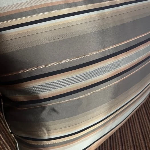 DOS muebles personalizados/sillón alto bajo acento Club sala de estar pieza 250 cada uno Foto 4 de 4