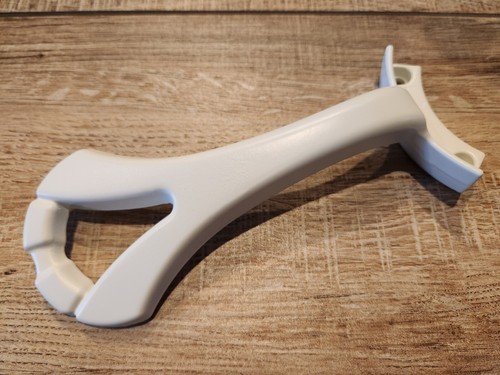 Hunter Ceiling Fan parts - 1 single white metal blade arm bracket HFC 530 K0496