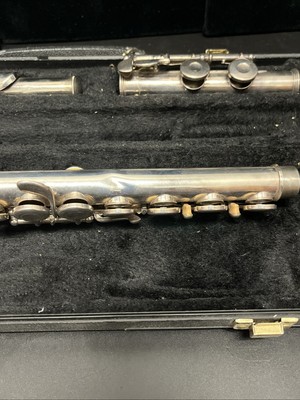 【美品】YAMAHA YFL-221　フルート YAMAHA Student Flute YFL-221 Case Nickel Silver Plated Japan