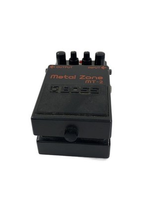 BOSS MT-2 Metal Zone Distortion Pedal Excellent JAPAN