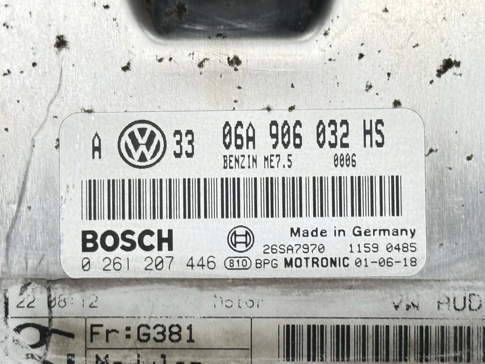 Volkswagen Golf GTI 2002 2003 2004 ordenador motor 1,8T 06A906032HS programado Foto 3 de 4