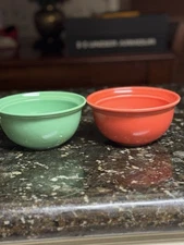 Nancy Calhoun Flamingo China Two Bowls Red And Green