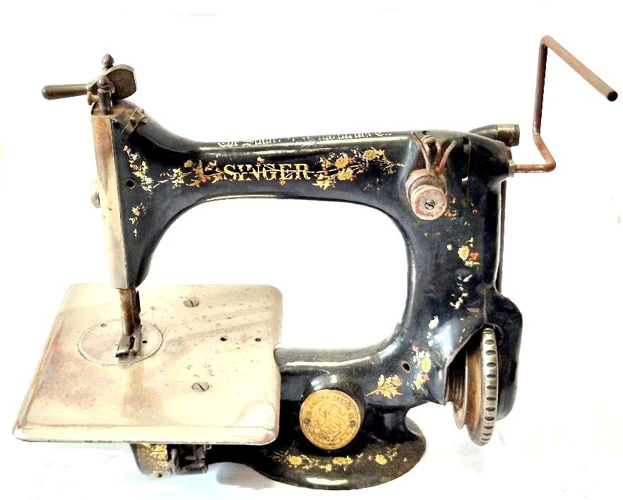 工芸品 ligi / Opera singer TOP antique & rare domestic sewing machine SINGER 24/7 circa