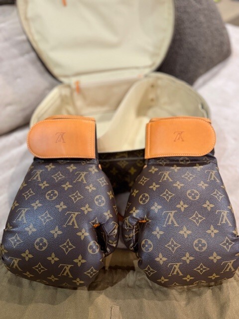 LOUIS VUITTON - Karl Lagerfeld Rare and Limited Monogram Boxing