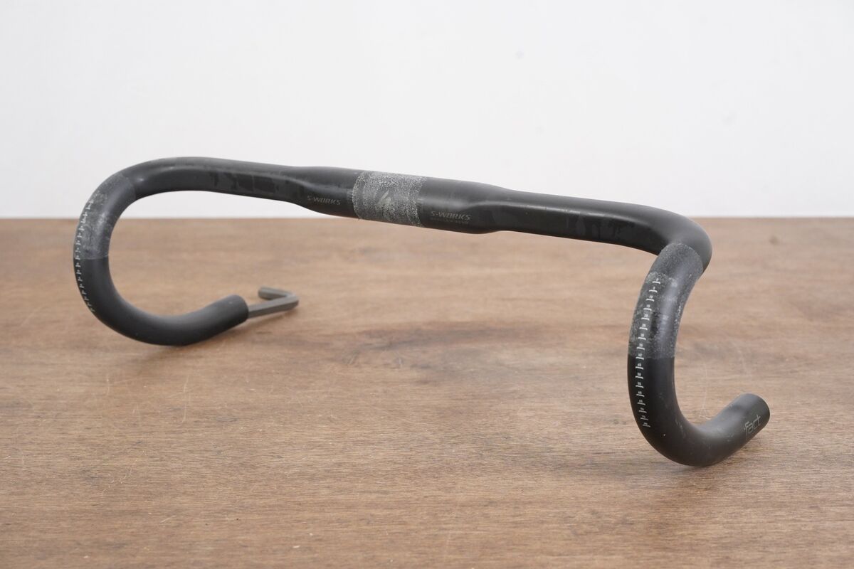 42cm Specialized S-WORKS Shallow Bend Carbon Compact Road 42cm Specialized S-WORKS Shallow Bend Carbon Compact Road