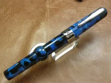 CONKLIN MARK TWAIN CRESCENT FOUNTAIN PEN VINTAGE BLUE MEDIUM NIB NEW IN BOX