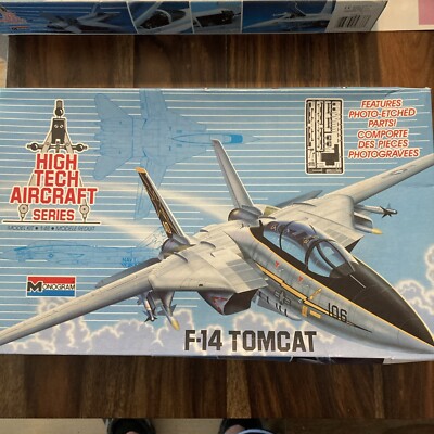 Monogram 1/48 Grumman F-14A Tomcat Plastic Model Kit 5832 1990 High Tech