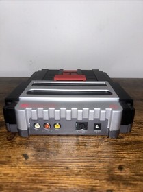 Retron 2 - NES & SNES Console