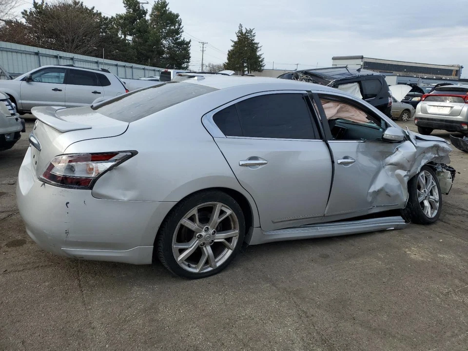 Conjunto de bomba y motor ABS usado se adapta a: Bomba Nissan Máxima 2012 AT CVT con paleta s Foto 3 de 4