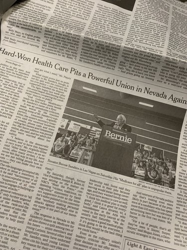 New York Times Zeitung, Montag, 17. Februar 2020 - Bild 8 von 12