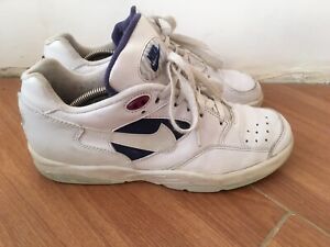 Vintage Nike Air 1994 Leather Shoes 