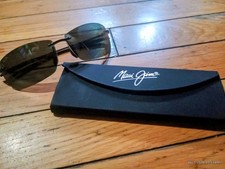 Maui Jim Lighthouse 423-02 Polarized Men Sunglasses - Black and Grey