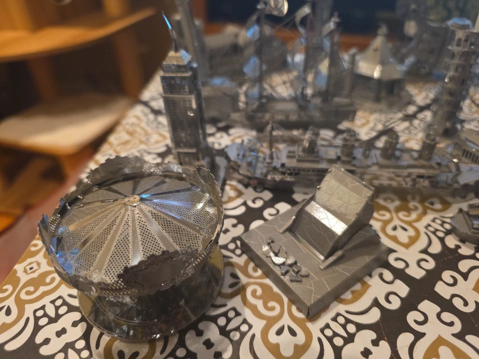 21 Metal Earth Premium Series Arquitectura 3D Metal Puzzle Foto 2 de 4