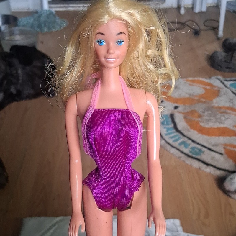 Malibu Barbie Superstar Doll Red Swimsuit Vintage