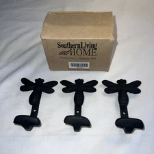 Southern Living Honey Of A Hanger Set 40347 3 Pc Wall Mounted Black Iron Bee